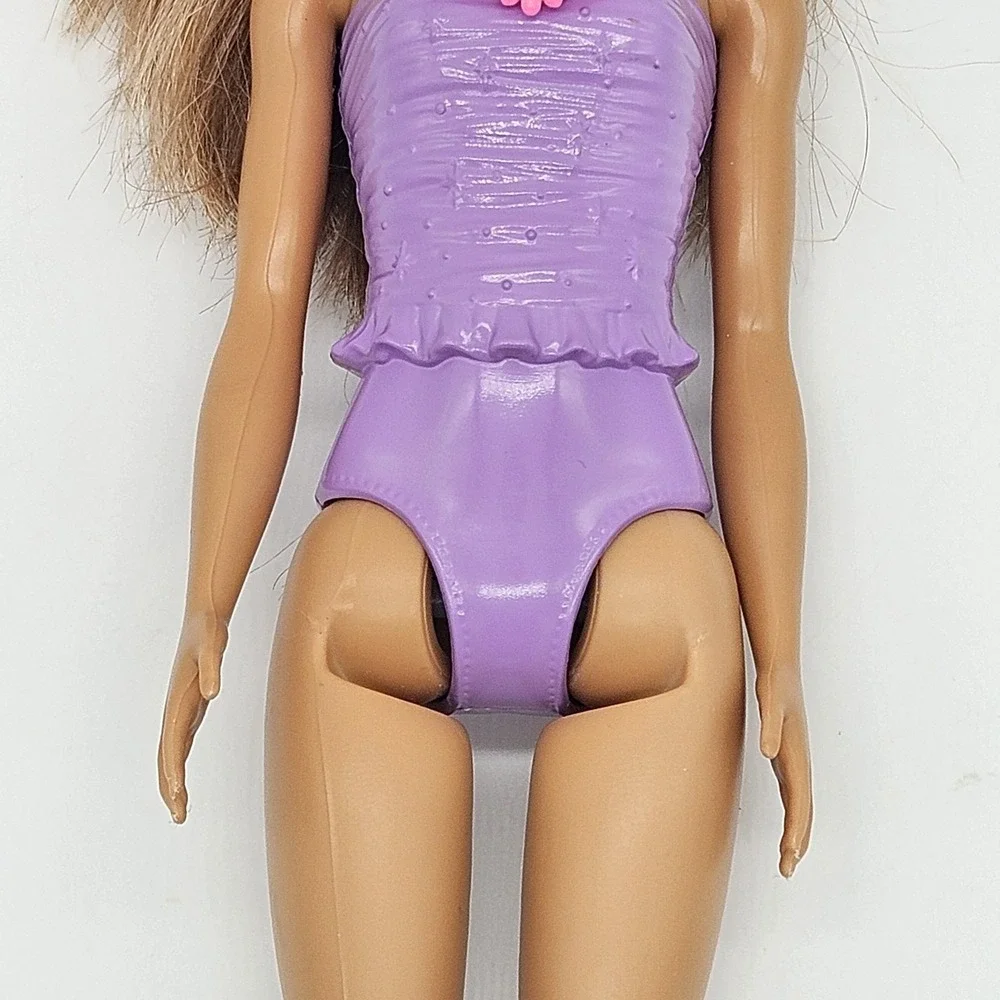 Barbie Dreamtopia Princess Doll HGR03 Brown Hair Purple Bodice Pink Necklace